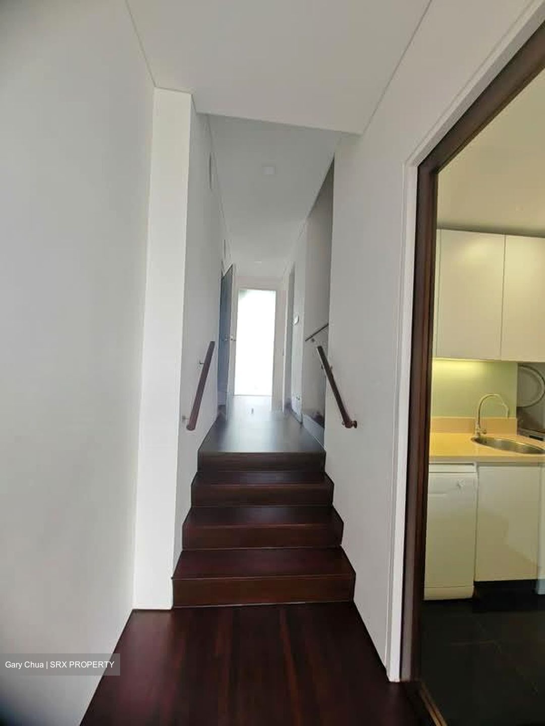 Holland Mews (D10), Apartment #549899631
